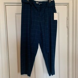 a new day Women's Navy Checkered Cropped Pants